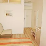 Rab Elizabeta First Line To The Sea 3* Barbat na Rabu